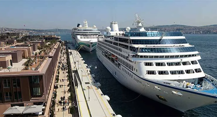 İstanbul kruvaziyer turizminde ana liman konumunu güçlendiriyor