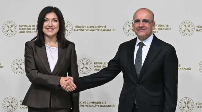 Bakan Şimşek, Almanya Ekonomi ve Enerji Bakanı Reiche ile bir araya geldi