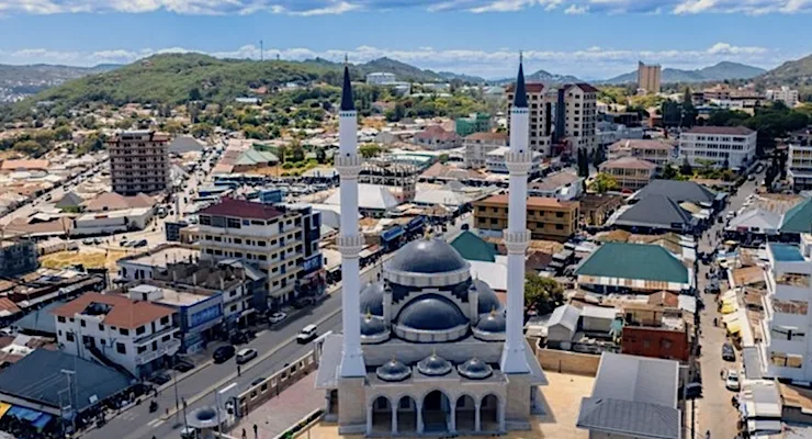 Tanzanya’da Osmanlı mimarisiyle bir cami