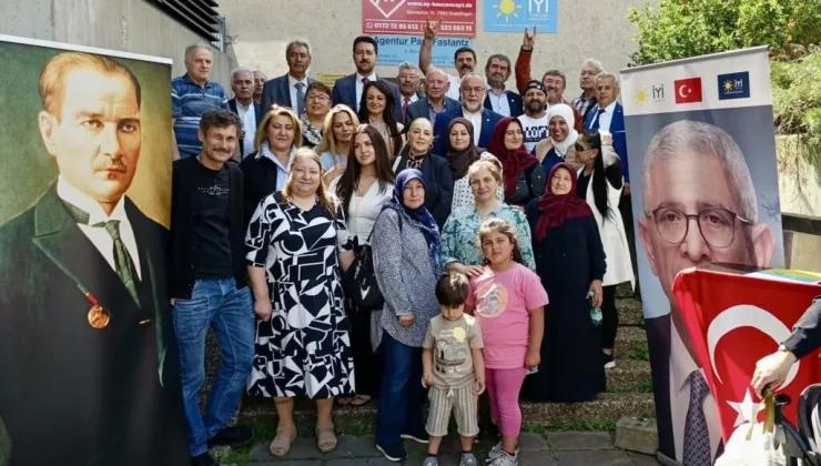 Almanya’da İYİ Parti gönüllülerini buluşturan merkez açıldı