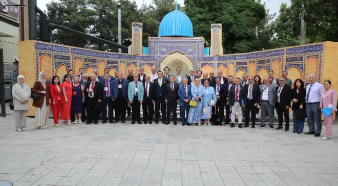 KGK üyesi Türk gazeteciler Ata yurdu Özbekistan’ı keşfettiler