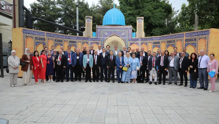 KGK üyesi Türk gazeteciler Ata yurdu Özbekistan’ı keşfettiler