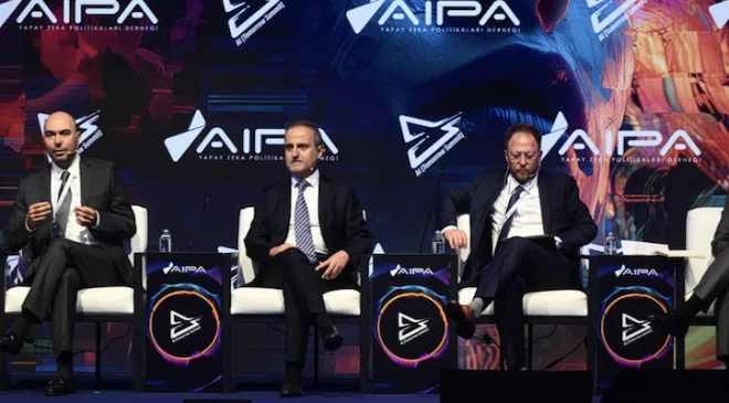 Yapay zekanın e-ticaret uygulamalarına etkisi ele alındı
